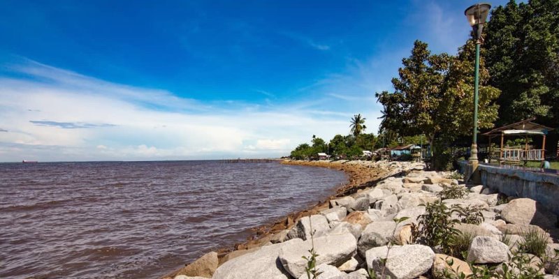 5 Wisata Pantai Terbaik di Dumai Riau (Foto : Pantai Marina Dumai)